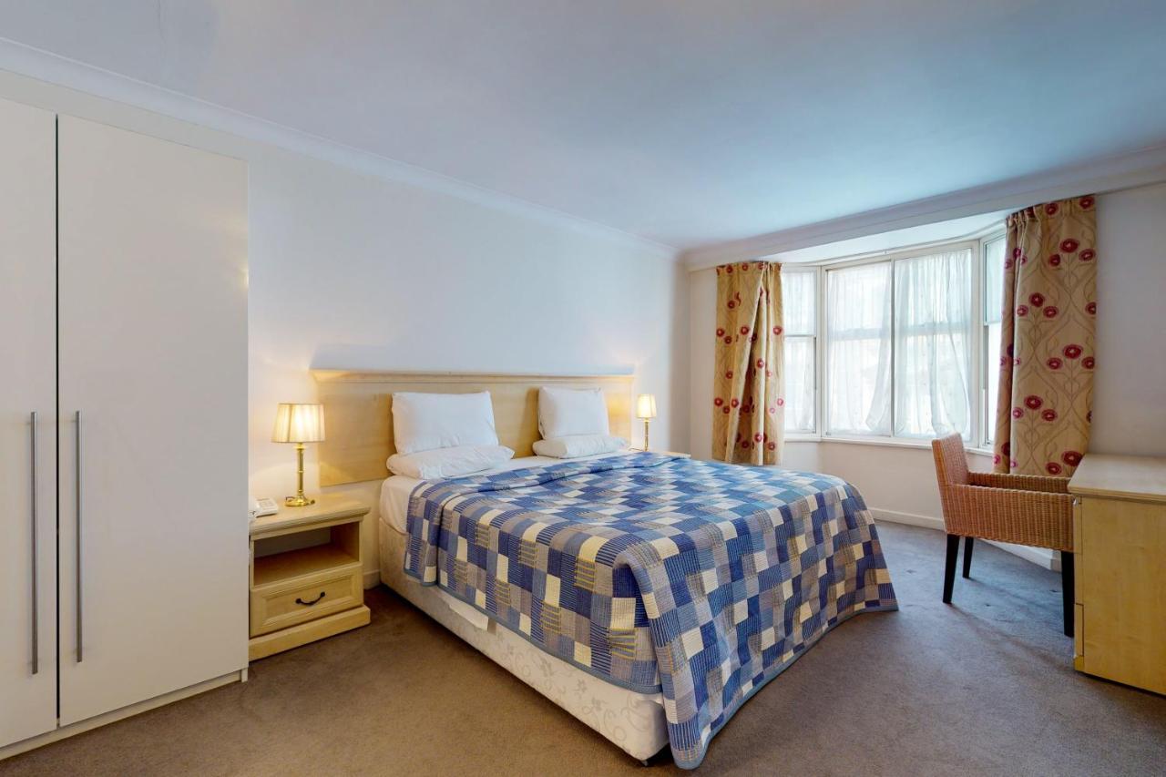 Hertford Court London Bagian luar foto